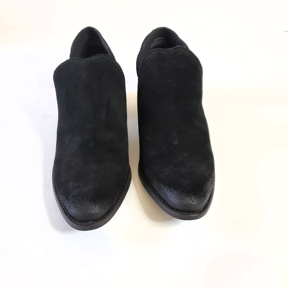 NWOT J Shoes Suede Leather Slip on Block Heel Bootie